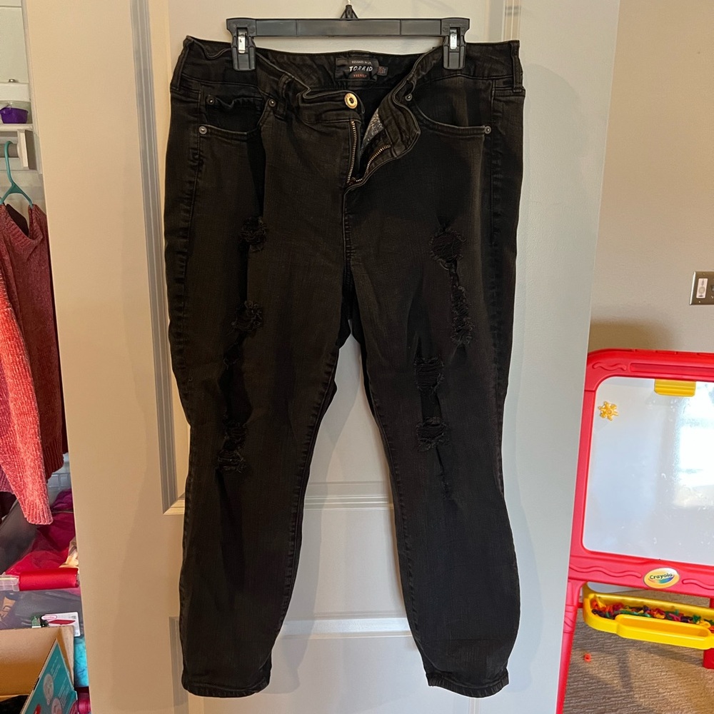 Torrid distressed black jeans